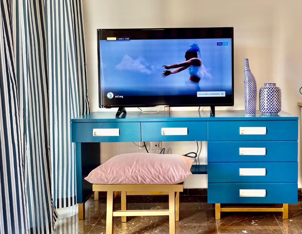 Apartament Retropolitan Living Patras Zewnętrze zdjęcie