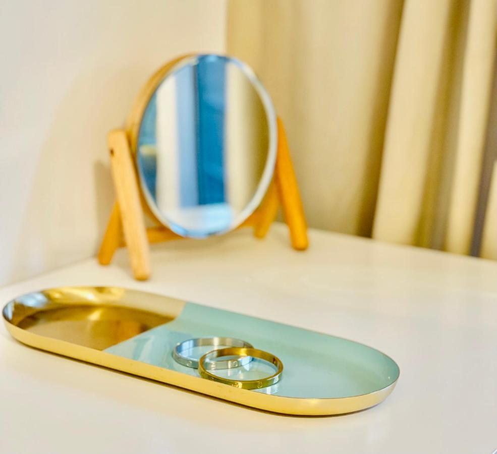 Apartament Retropolitan Living Patras Zewnętrze zdjęcie