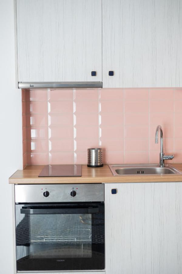 Apartament Retropolitan Living Patras Zewnętrze zdjęcie