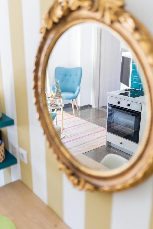 Apartament Retropolitan Living Patras Zewnętrze zdjęcie